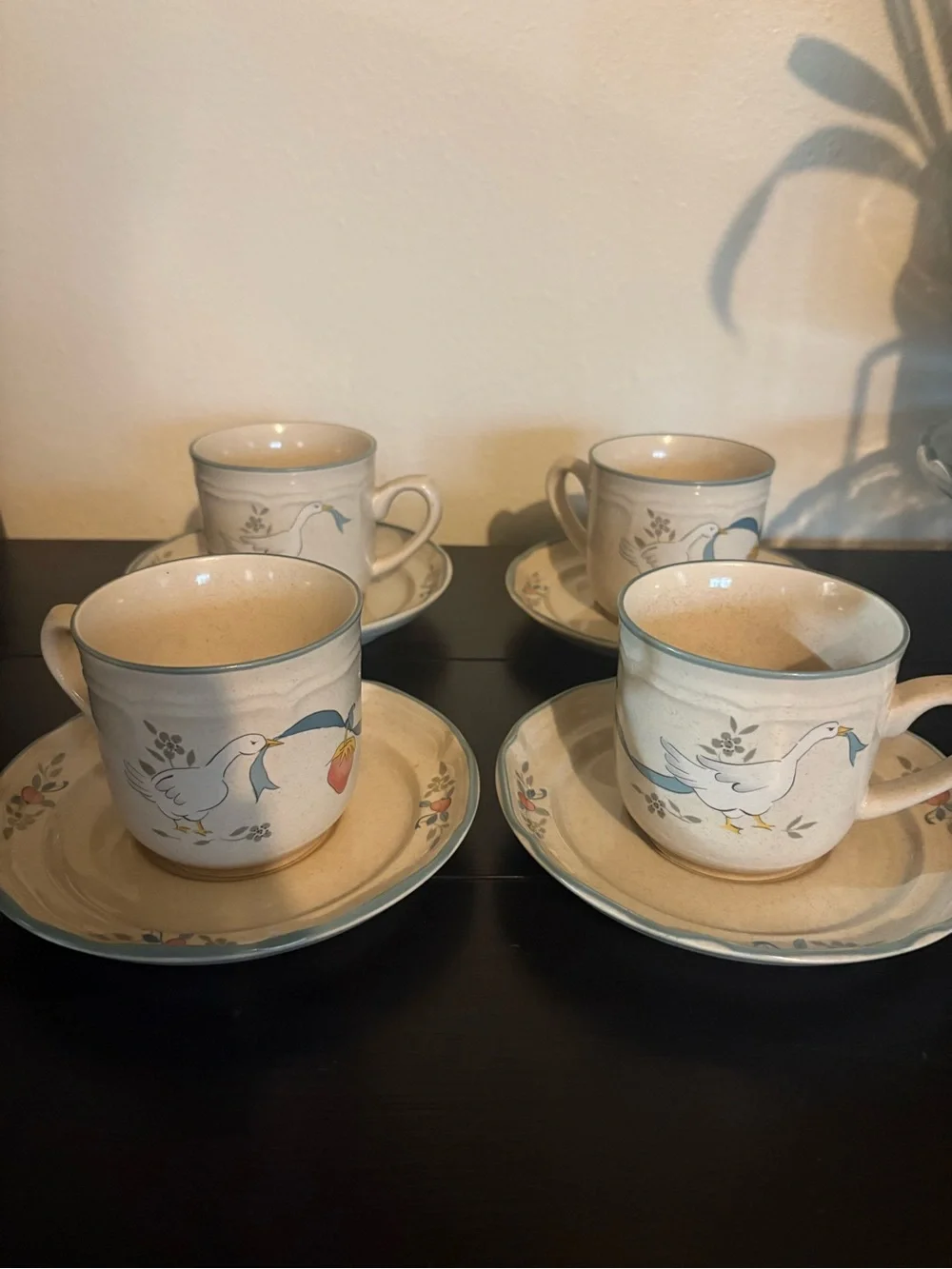 Grandma Chic Vintage Marmalade Goose Tea or Coffee Set – 4 Mugs & Saucers